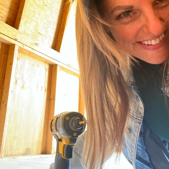 Meet your Posher, Heidi - Picture 4 of 6